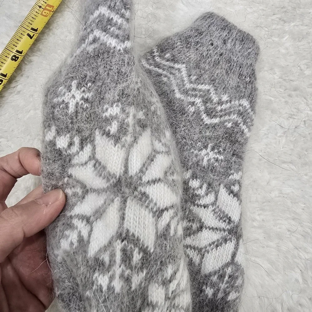 Handmade Goat Down Socks - 100% Natural Wool - Thick, Warm & Fuzzy‎ Winter Socks